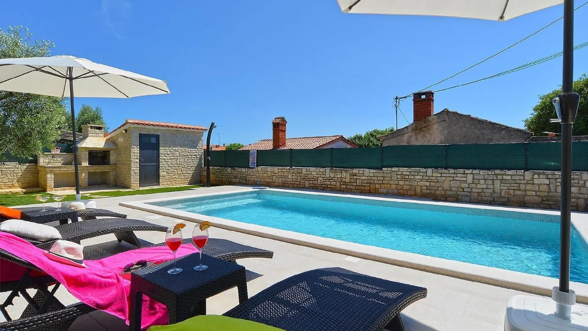 Ferienhaus Mit Privatpool Fuer 6 Personen Ca 80 Qm In Galizana, Istrien Istrische Riviera Galizana