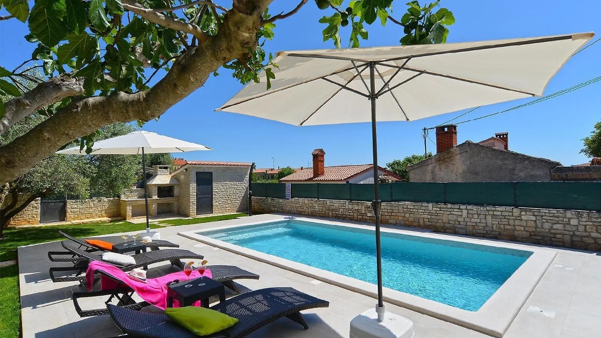 Ferienhaus Mit Privatpool Fuer 6 Personen Ca 80 Qm In Galizana, Istrien Istrische Riviera Holiday home Galizana