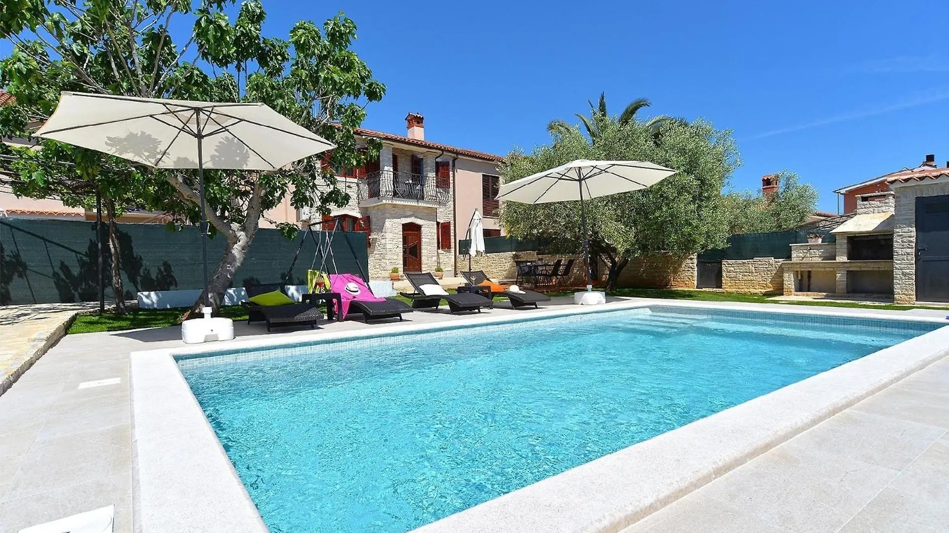 Ferienhaus Mit Privatpool Fuer 6 Personen Ca 80 Qm In Galizana, Istrien Istrische Riviera 0*, Galizana