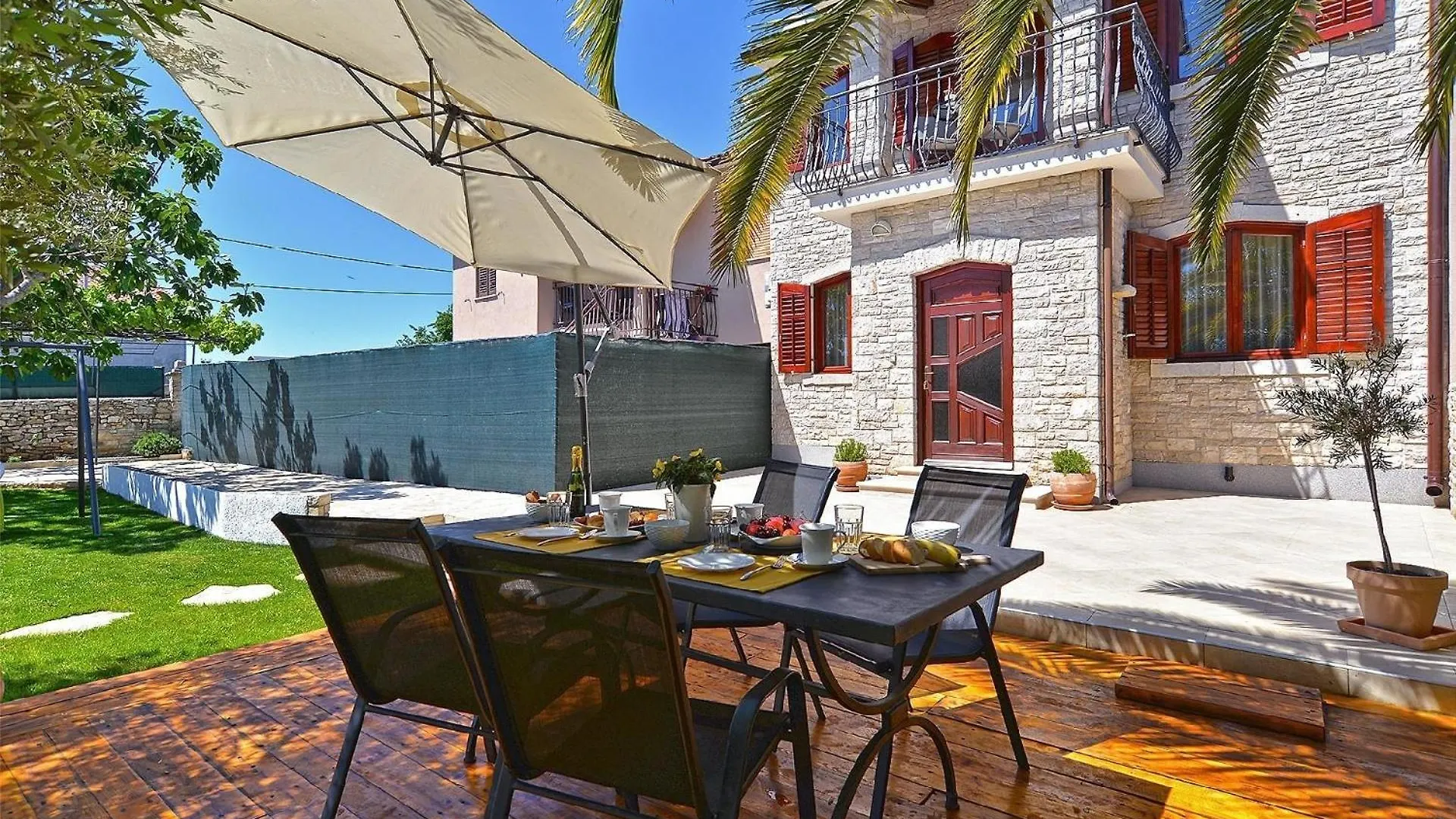 Ferienhaus Mit Privatpool Fuer 6 Personen Ca 80 Qm In Galizana, Istrien Istrische Riviera Croatia